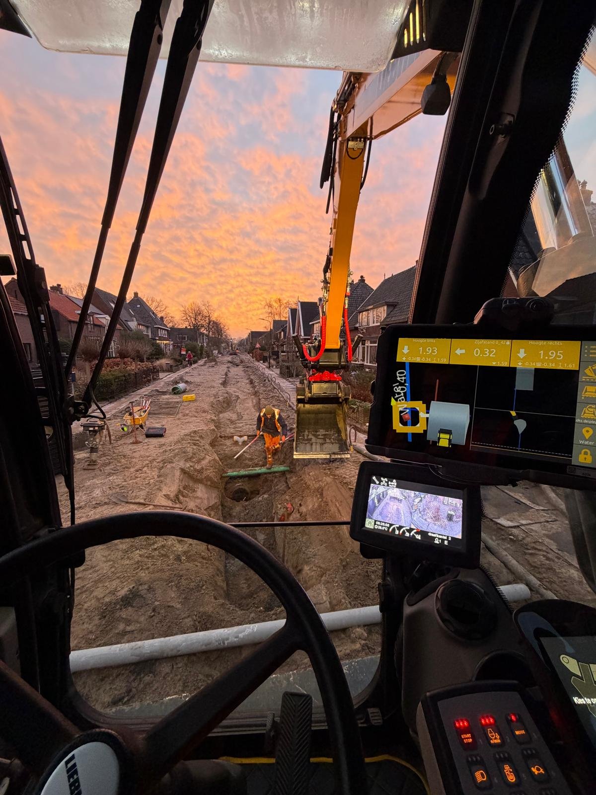 Graafwerkzaamheden met Liebherr machine